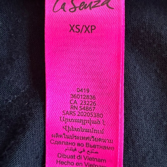 La SENZA Black Ruched Crop Top - Picture 4 of 4